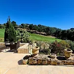 Dans Cadre D'exception - Golf, Piscine Et Tennis Prive * سا سيرْ سور مير